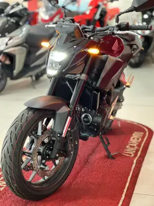 HONDA CB 500 HORNET 