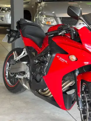 HONDA-CB 650 F-2015