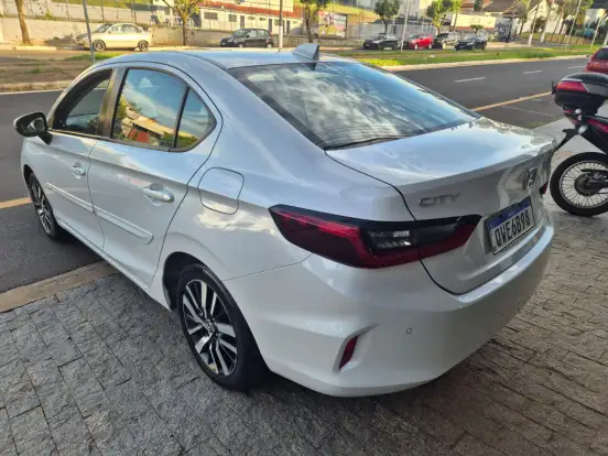 HONDA-CITY-2022