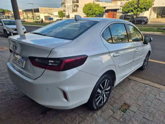 HONDA-CITY-1.5 i-VTEC FLEX TOURING CVT HONDA-CITY-2022