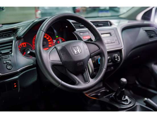 HONDA-CITY-2015