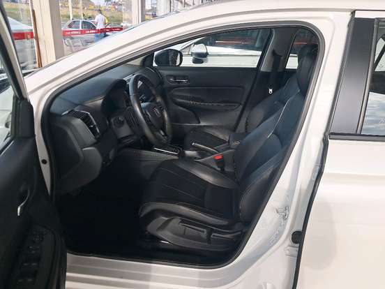 HONDA-CITY-1.5 i-VTEC FLEX HATCH EXL CVT HONDA-CITY-2024