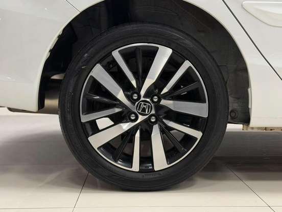 HONDA-CITY-1.5 i-VTEC FLEX HATCH TOURING CVT HONDA-CITY-2023
