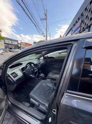 HONDA-CIVIC-2010