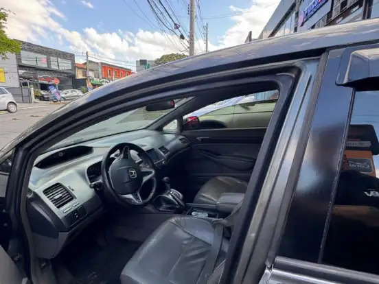 HONDA-CIVIC-1.8 LXL SE 16V FLEX 4P AUTOMÁTICO HONDA-CIVIC-2010
