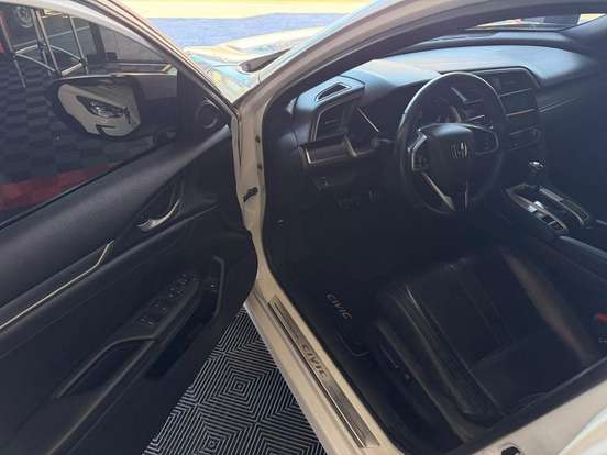 HONDA-CIVIC-1.5 16V TURBO GASOLINA TOURING 4P CVT HONDA-CIVIC-2016