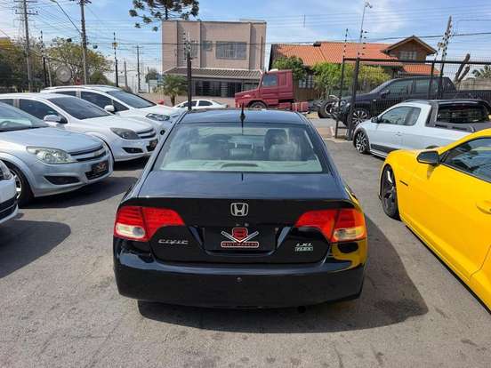 HONDA-CIVIC-2010