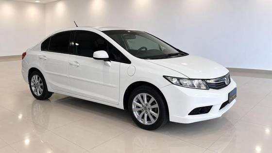 HONDA CIVIC 1.8 LXS 16V FLEX 4P AUTOMÁTICO