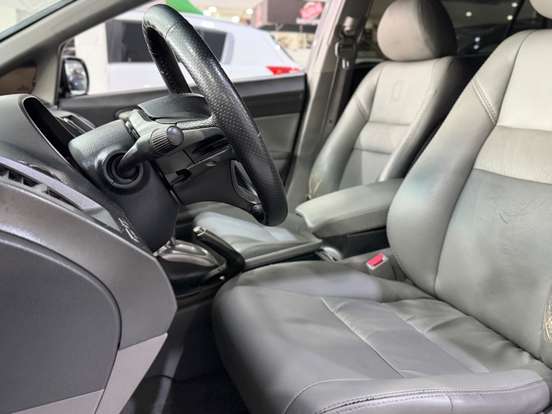 HONDA-CIVIC-1.8 LXS 16V FLEX 4P AUTOMÁTICO HONDA-CIVIC-2010