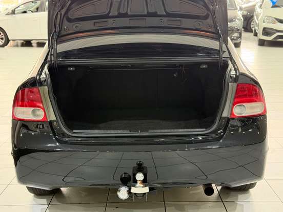 HONDA-CIVIC-2010
