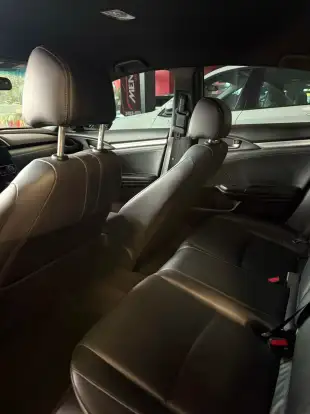 HONDA-CIVIC-2019