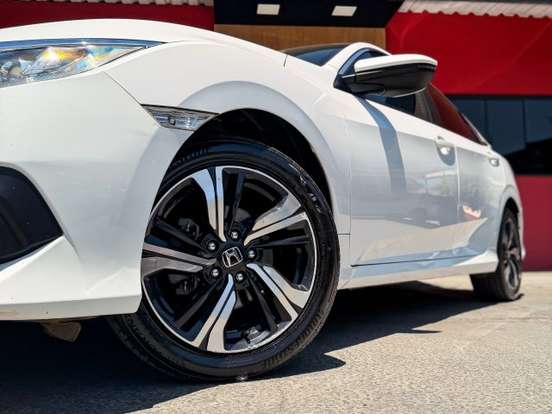 HONDA-CIVIC-2017