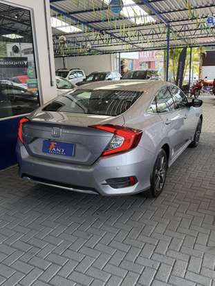HONDA-CIVIC-2021