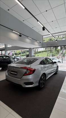HONDA-CIVIC-2018