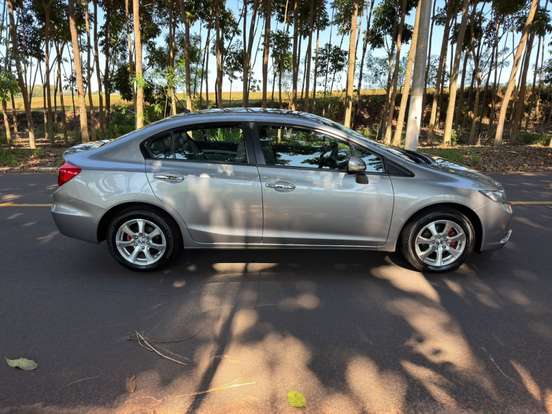 HONDA-CIVIC-2013