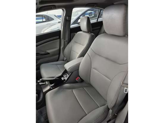 HONDA-CIVIC-2013