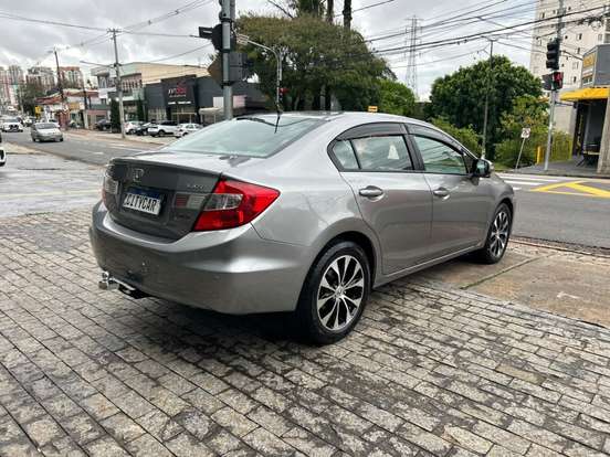 HONDA-CIVIC-2015