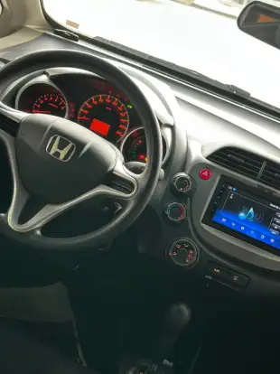 HONDA-FIT-2013