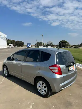HONDA-FIT-2012