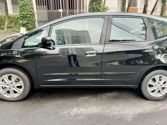 HONDA-FIT-1.4 LX 16V FLEX 4P MANUAL HONDA-FIT-2012