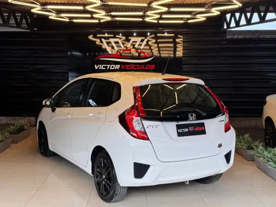HONDA-FIT-2014