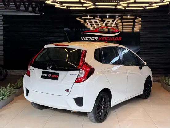 HONDA-FIT-2014