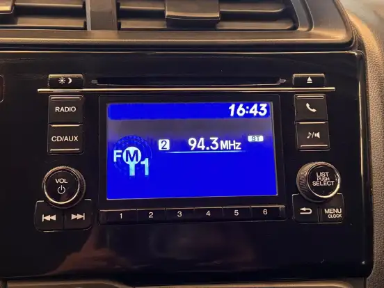 HONDA-FIT-2014