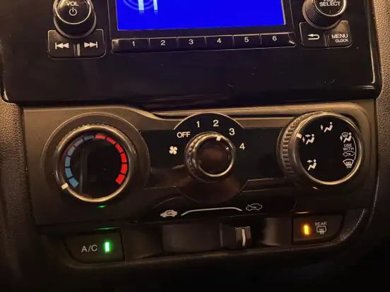 HONDA-FIT-2014