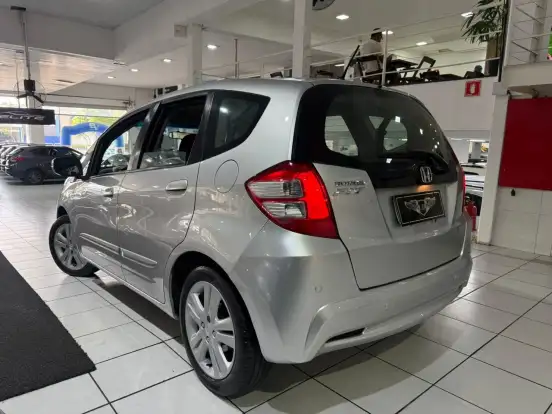 HONDA-FIT-2012