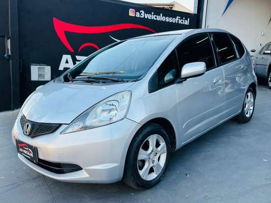 HONDA-FIT-2009