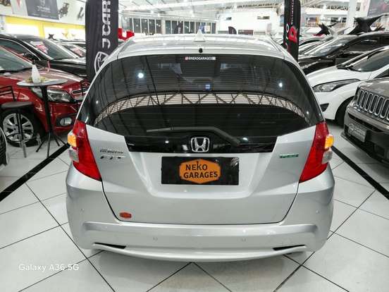 HONDA-FIT-2012