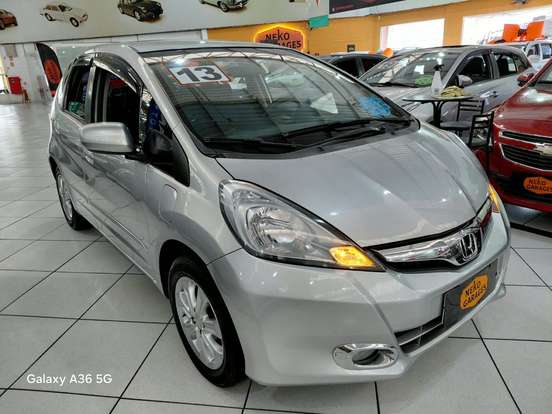 HONDA-FIT-2012