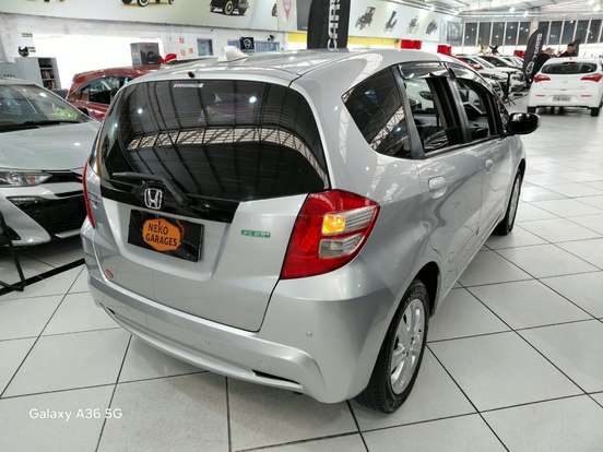 HONDA-FIT-2012