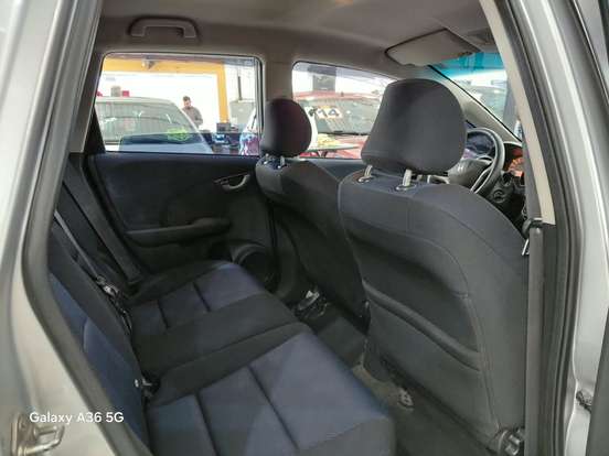 HONDA-FIT-2012