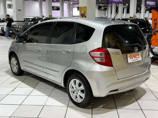 HONDA-FIT-2013