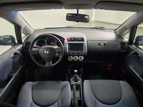 HONDA-FIT-2007