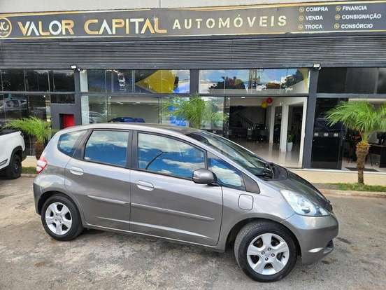 HONDA-FIT-2009