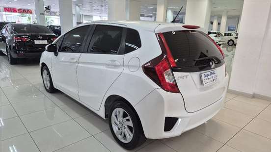 HONDA-FIT-2016