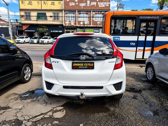 HONDA-FIT-2015