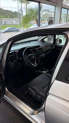 HONDA-FIT-2016