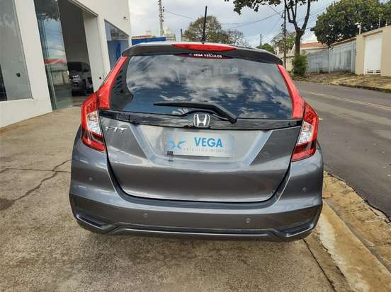 HONDA-FIT-2018