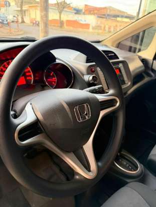 HONDA-FIT-2013