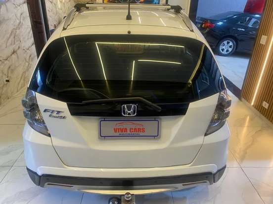 HONDA-FIT-1.5 TWIST 16V FLEX 4P MANUAL HONDA-FIT-2013
