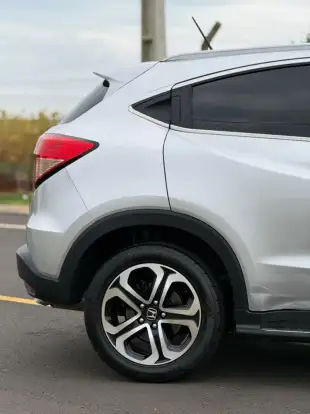 HONDA-HR-V-2015