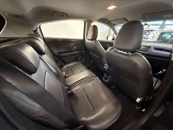 HONDA-HR-V-2021