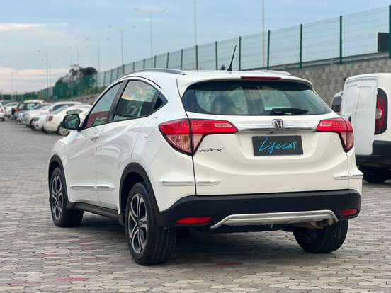 HONDA-HR-V-2016