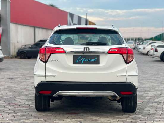 HONDA-HR-V-2016