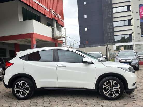 HONDA-HR-V-2016