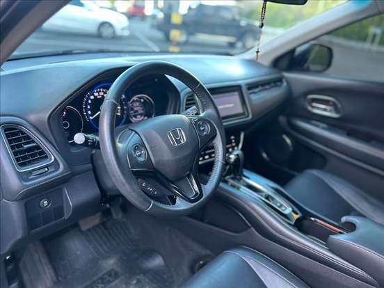 HONDA-HR-V-2019
