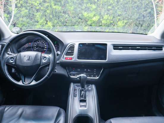 HONDA-HR-V-1.8 16V FLEX LX 4P MANUAL HONDA-HR-V-2017